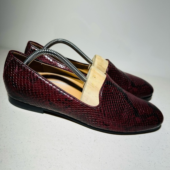 Vionic Willa Boa Red Black Leather Loafer Slip-On Comfort Shoes Women’s Size 8,5 - Picture 2 of 7